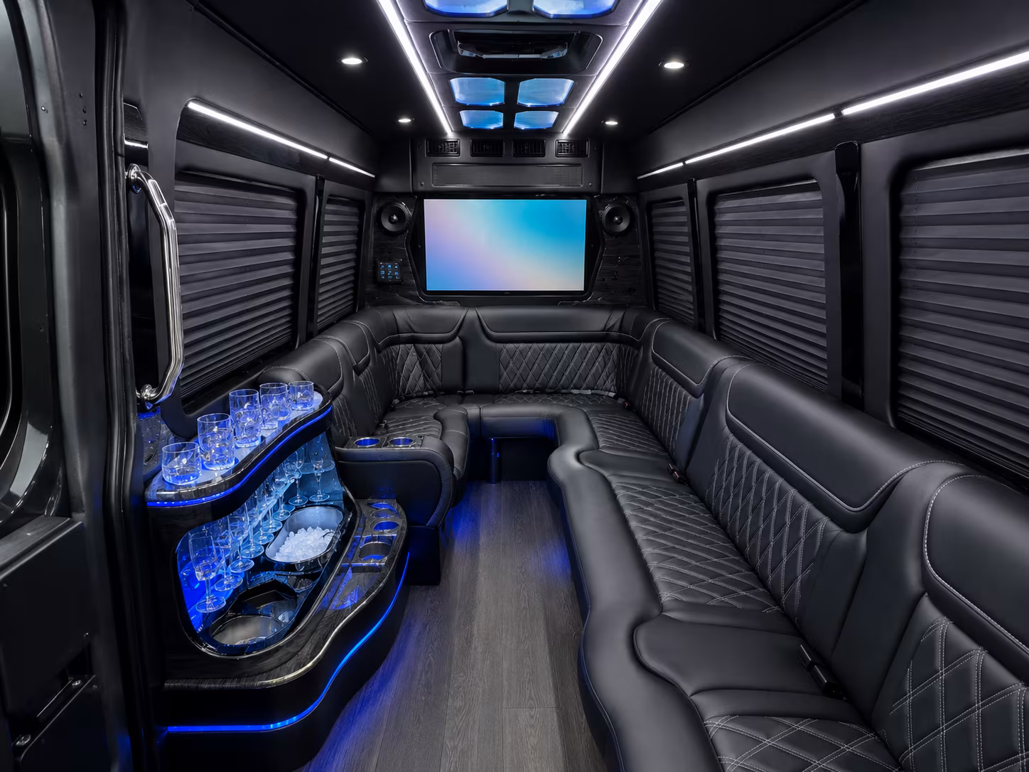 busrentalblaine com lets you plan the perfect blaine prom and graduation night