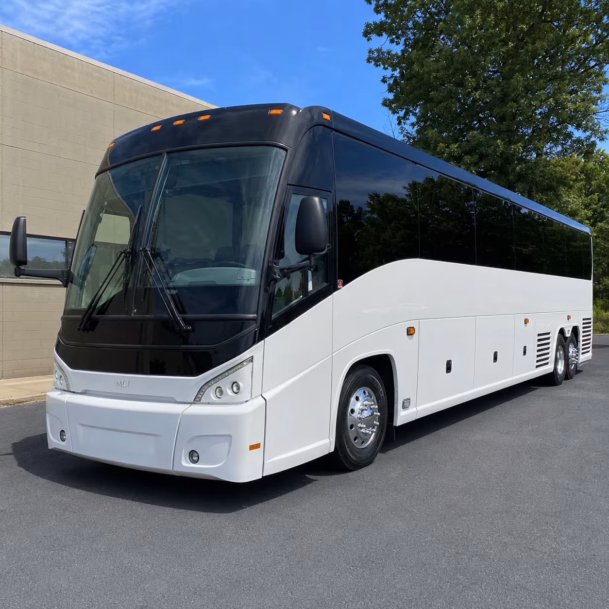 charter bus rentals to xcel energy center from blaine