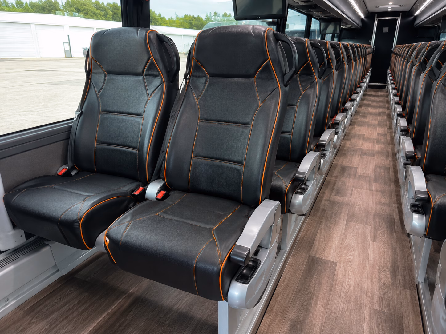 how the type of bus you choose changes the price in blaine minnesota